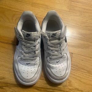 Nike Force 1 - kids shoes